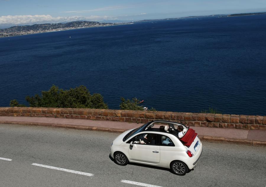  Fiat 500C 2009 года  (фото 115 из 140)